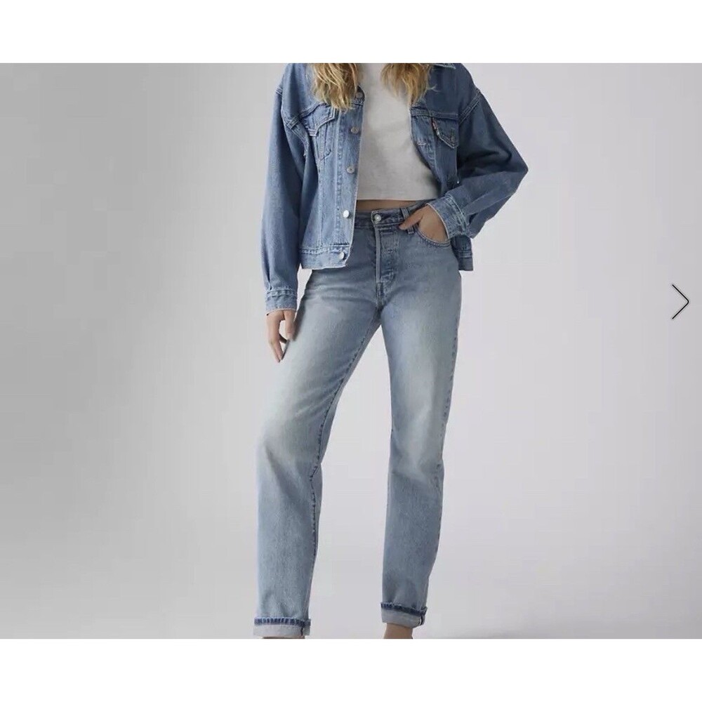 Levi’s Premium 90’s Women 501 Selvedge VTG Denim Big E Red Tab Jeans Med Wash 26 - Picture 1 of 16